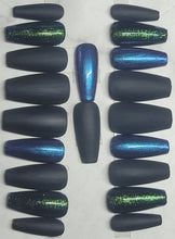 Load image into Gallery viewer, LOVE LESS