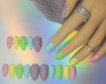 Load image into Gallery viewer, Egg Hunt