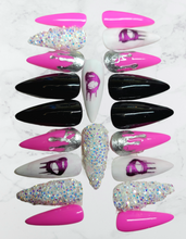 Load image into Gallery viewer, Glam Kiss