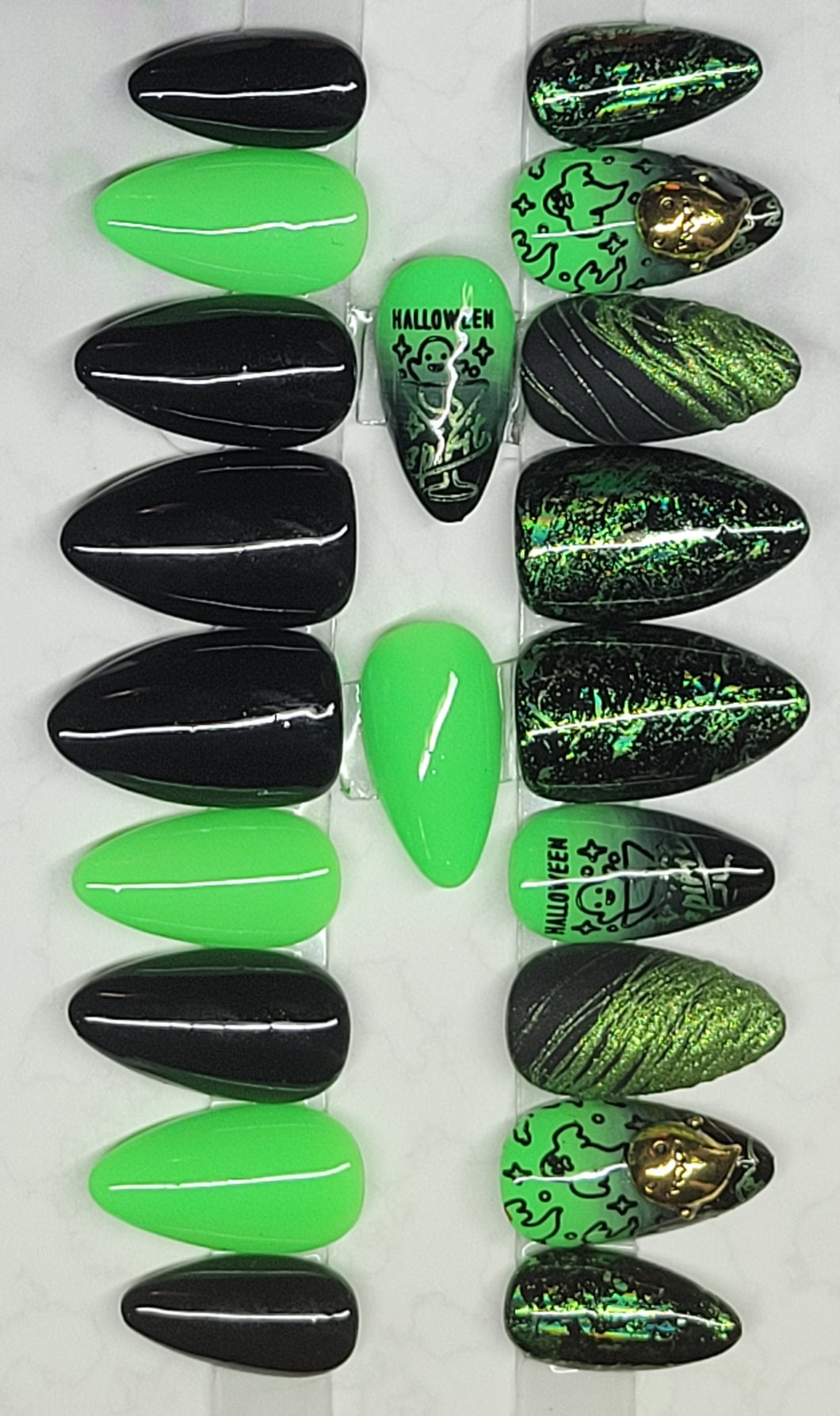 Holo-Ween! Green Ghosts